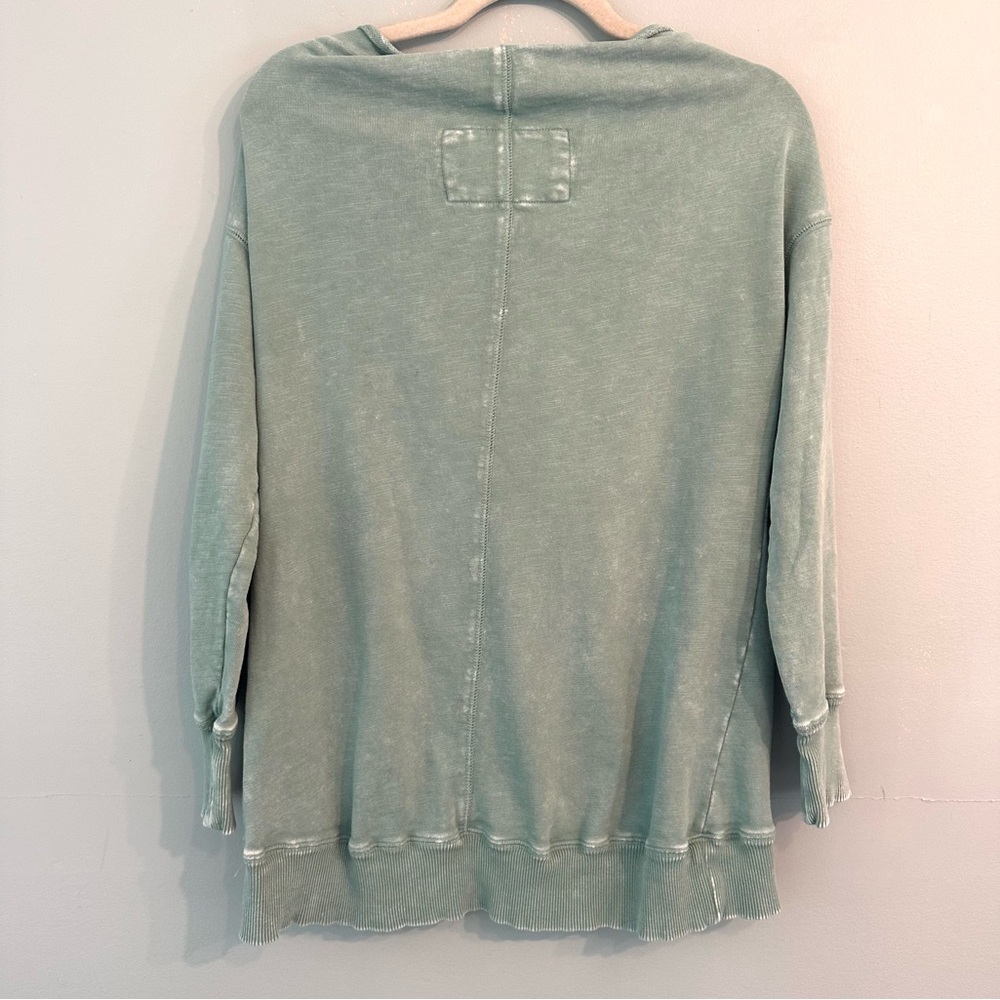 Pilcro by Anthropologie Cowl Neck Sweatshirt Size Medium - Picture 2 of 4